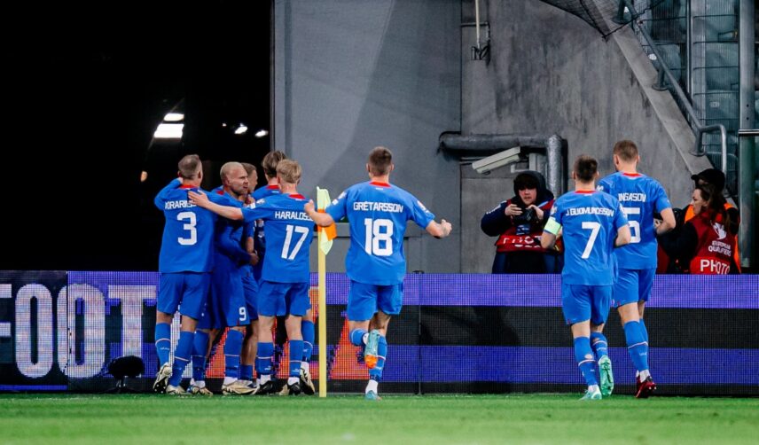 Islandia
