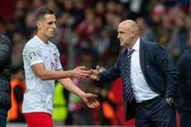 Arkadiusz Milik i Michał Probierz