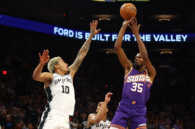Jeremy Sochan i Kevin Durant