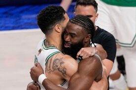 Jayson Tatum i Jaylen Brown