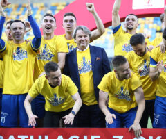 Zbigniew Jakubas i piłkarze Motoru Lublin