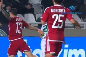 Paweł Wszołek faulowany vs Omonia