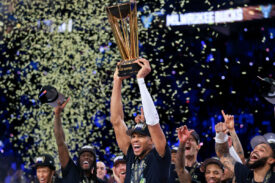 Milwaukee Bucks świętują wygraną w NBA Cup