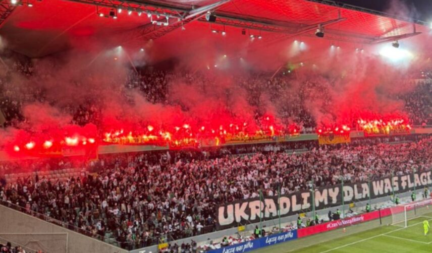 Legia pali flagi Jagi
