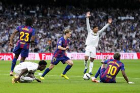 Piłkarze Realu Madryt i FC Barcelony