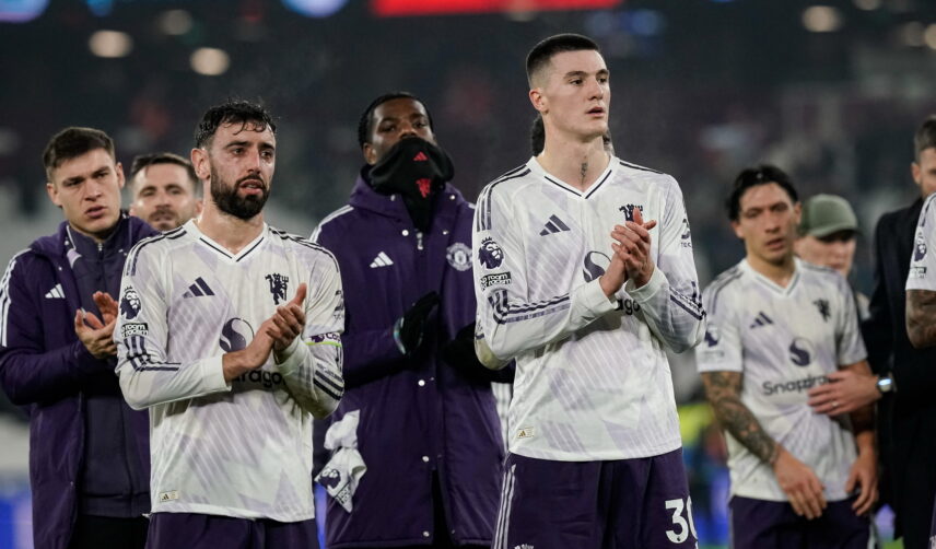 Benjamin Sesko i piłkarze Manchesteru United