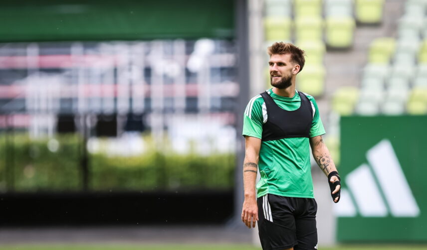 Kacper Sezonienko